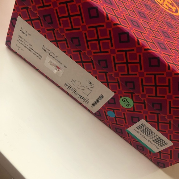 SOLD Tory Burch NWT Wooden Platforms - Picture 5 of 6